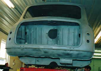 Rear valence